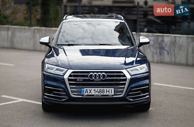 Внедорожник / Кроссовер Audi SQ5 2018 в 