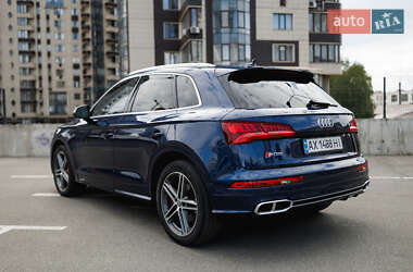 Внедорожник / Кроссовер Audi SQ5 2018 в 