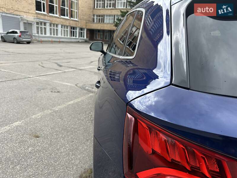 Внедорожник / Кроссовер Audi SQ5 2018 в Харькове