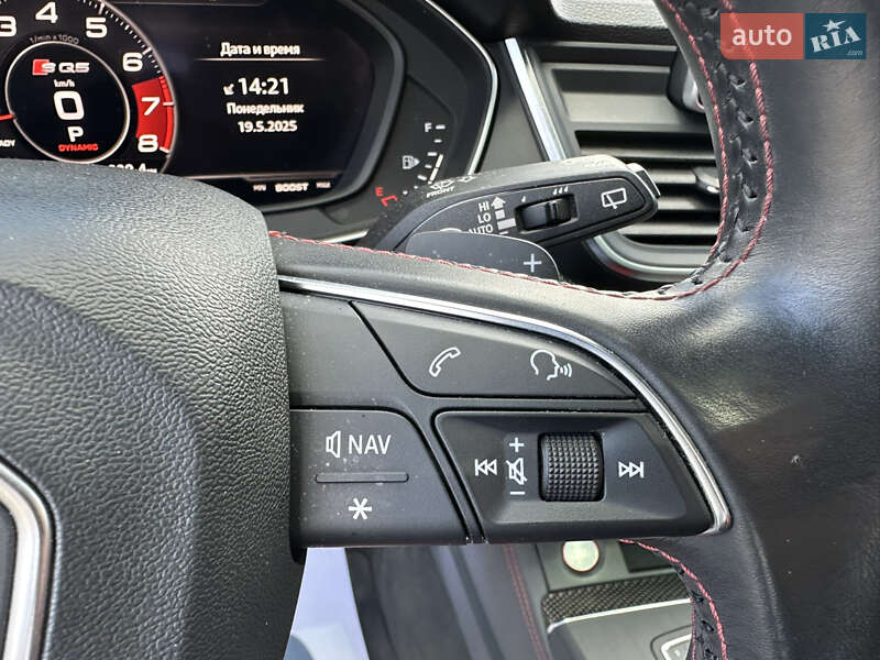Внедорожник / Кроссовер Audi SQ5 2018 в Киеве