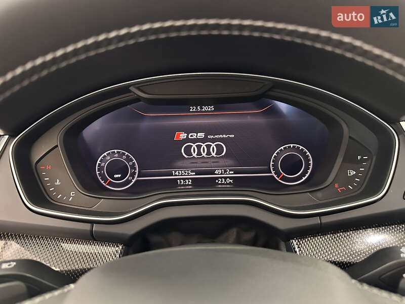 Внедорожник / Кроссовер Audi SQ5 2017 в Киеве