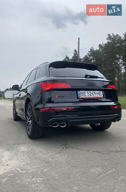 Позашляховик / Кросовер Audi SQ5 2023 в 