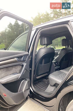 Позашляховик / Кросовер Audi SQ5 2023 в 