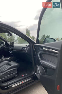 Позашляховик / Кросовер Audi SQ5 2023 в 