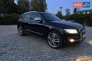 Внедорожник / Кроссовер Audi SQ5 2014 в 