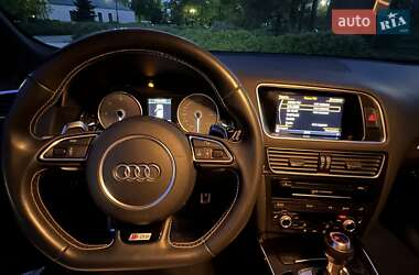 Внедорожник / Кроссовер Audi SQ5 2014 в 
