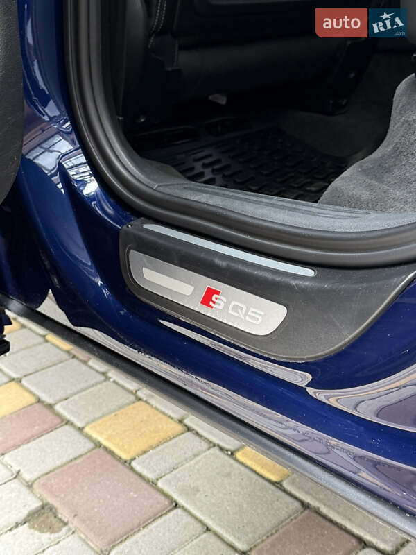 Позашляховик / Кросовер Audi SQ5 2014 в Києві фото 17 Позашляховик / Кросовер Audi SQ5 2014 в Києві