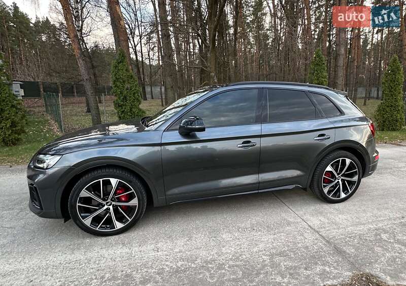 Внедорожник / Кроссовер Audi SQ5 2020 в Киеве