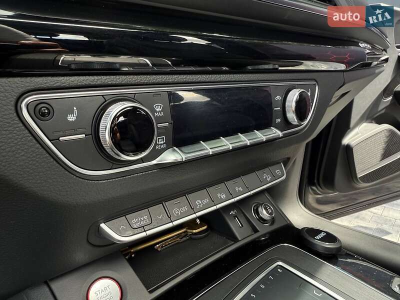 Внедорожник / Кроссовер Audi SQ5 2019 в Днепре фото 17 Внедорожник / Кроссовер Audi SQ5 2019 в Днепре