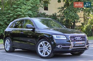 Внедорожник / Кроссовер Audi SQ5 2015 в 