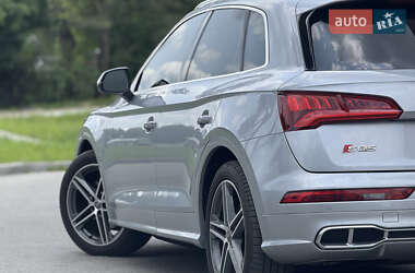 Внедорожник / Кроссовер Audi SQ5 2018 в 