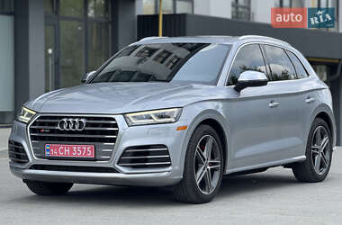 Внедорожник / Кроссовер Audi SQ5 2018 в 