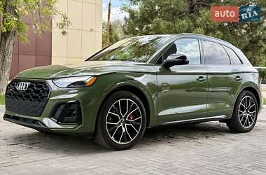 Внедорожник / Кроссовер Audi SQ5 2021 в 