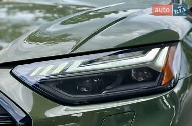Внедорожник / Кроссовер Audi SQ5 2021 в 
