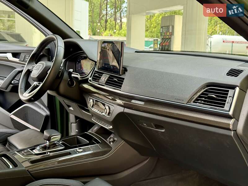 Внедорожник / Кроссовер Audi SQ5 2021 в Днепре