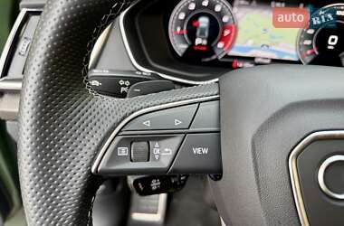 Внедорожник / Кроссовер Audi SQ5 2021 в 