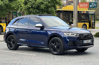 Внедорожник / Кроссовер Audi SQ5 2017 в 
