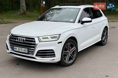 Внедорожник / Кроссовер Audi SQ5 2019 в Ровно