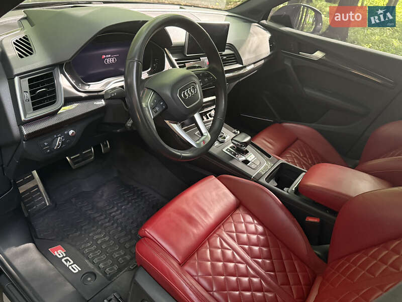 Внедорожник / Кроссовер Audi SQ5 2017 в Львове