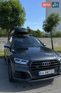 Внедорожник / Кроссовер Audi SQ5 2018 в 