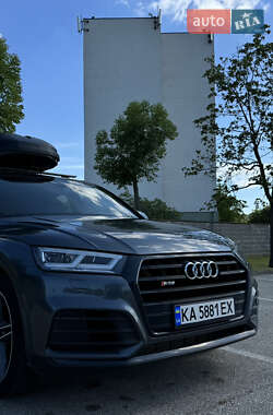 Внедорожник / Кроссовер Audi SQ5 2018 в 