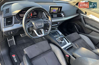 Внедорожник / Кроссовер Audi SQ5 2017 в 