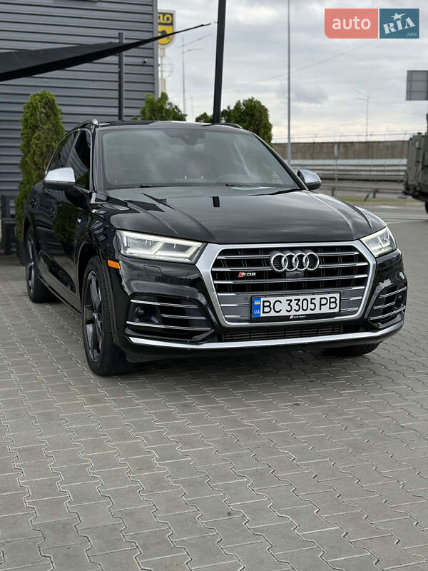 Позашляховик / Кросовер Audi SQ5 2018 в Києві