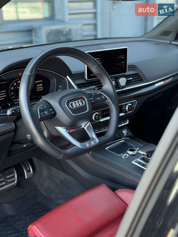 Позашляховик / Кросовер Audi SQ5 2018 в Києві