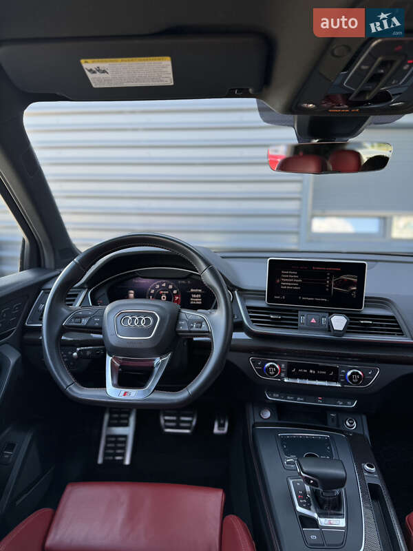 Позашляховик / Кросовер Audi SQ5 2018 в Києві