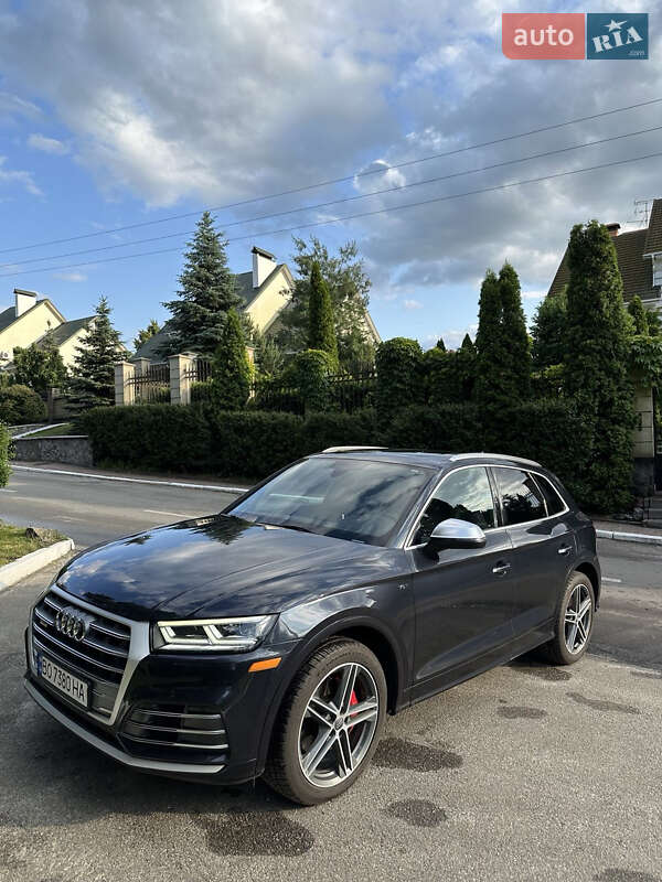Внедорожник / Кроссовер Audi SQ5 2017 в Киеве