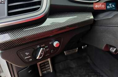 Внедорожник / Кроссовер Audi SQ5 2019 в 