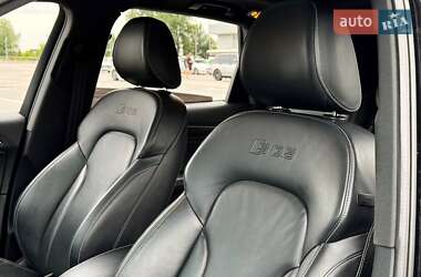 Внедорожник / Кроссовер Audi SQ5 2015 в 