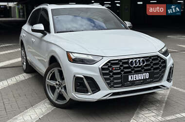 Внедорожник / Кроссовер Audi SQ5 2024 в 