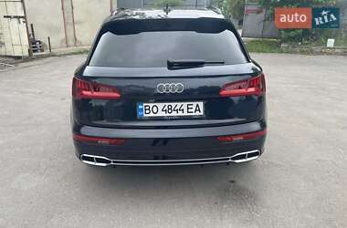 Внедорожник / Кроссовер Audi SQ5 2020 в 
