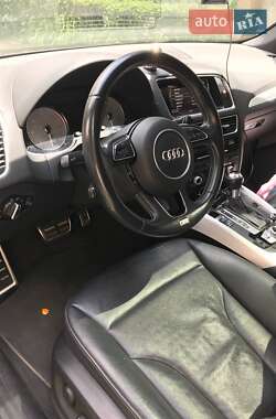 Внедорожник / Кроссовер Audi SQ5 2015 в 