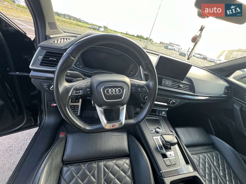 Внедорожник / Кроссовер Audi SQ5 2018 в Львове