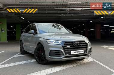 Внедорожник / Кроссовер Audi SQ5 2019 в Киеве