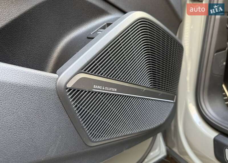 Позашляховик / Кросовер Audi SQ5 2019 в Києві