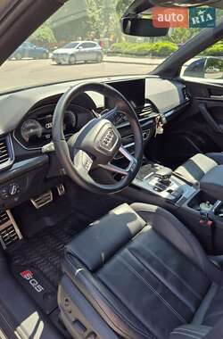 Внедорожник / Кроссовер Audi SQ5 2021 в 