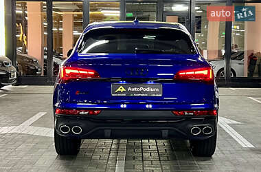 Позашляховик / Кросовер Audi SQ5 2021 в 