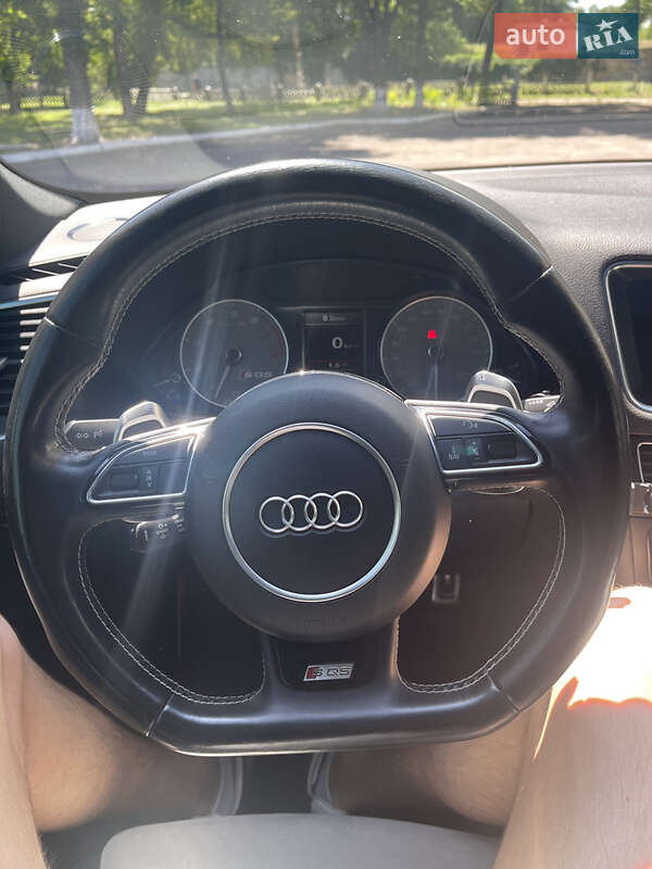 Позашляховик / Кросовер Audi SQ5 2014 в Кам'янському