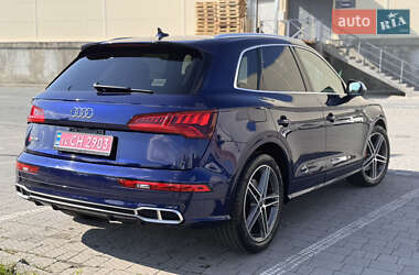 Внедорожник / Кроссовер Audi SQ5 2018 в 