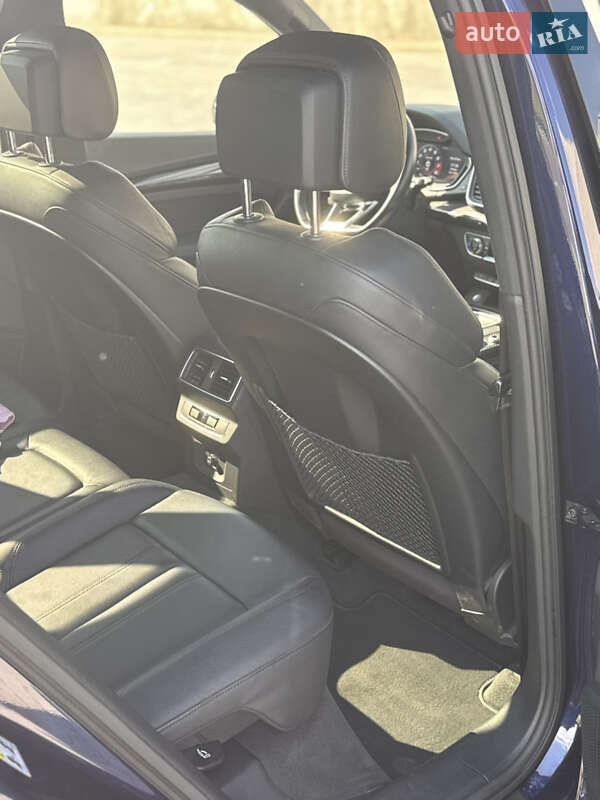 Позашляховик / Кросовер Audi SQ5 2018 в Львові