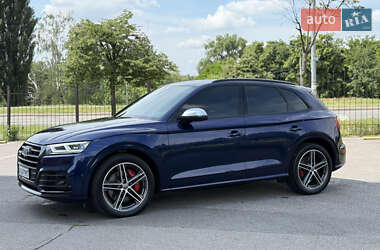 Внедорожник / Кроссовер Audi SQ5 2020 в 