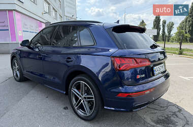 Внедорожник / Кроссовер Audi SQ5 2020 в 