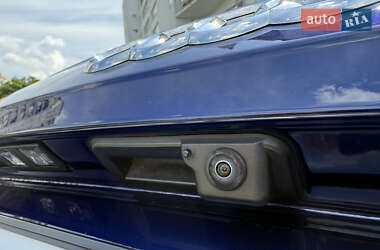 Внедорожник / Кроссовер Audi SQ5 2020 в 