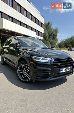 Внедорожник / Кроссовер Audi SQ5 2018 в 