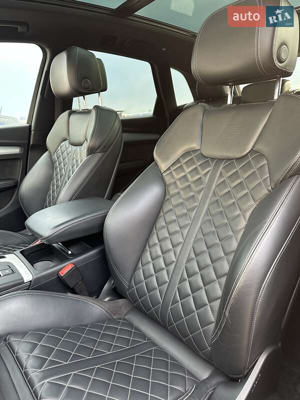 Внедорожник / Кроссовер Audi SQ5 2017 в Ровно фото 22 Внедорожник / Кроссовер Audi SQ5 2017 в Ровно