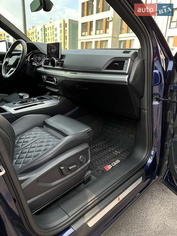 Внедорожник / Кроссовер Audi SQ5 2017 в Ровно фото 26 Внедорожник / Кроссовер Audi SQ5 2017 в Ровно