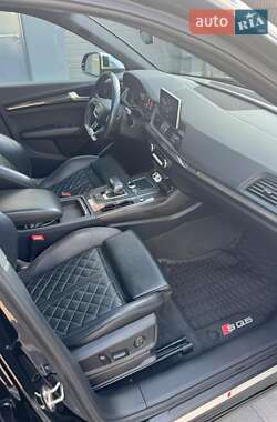 Внедорожник / Кроссовер Audi SQ5 2018 в 
